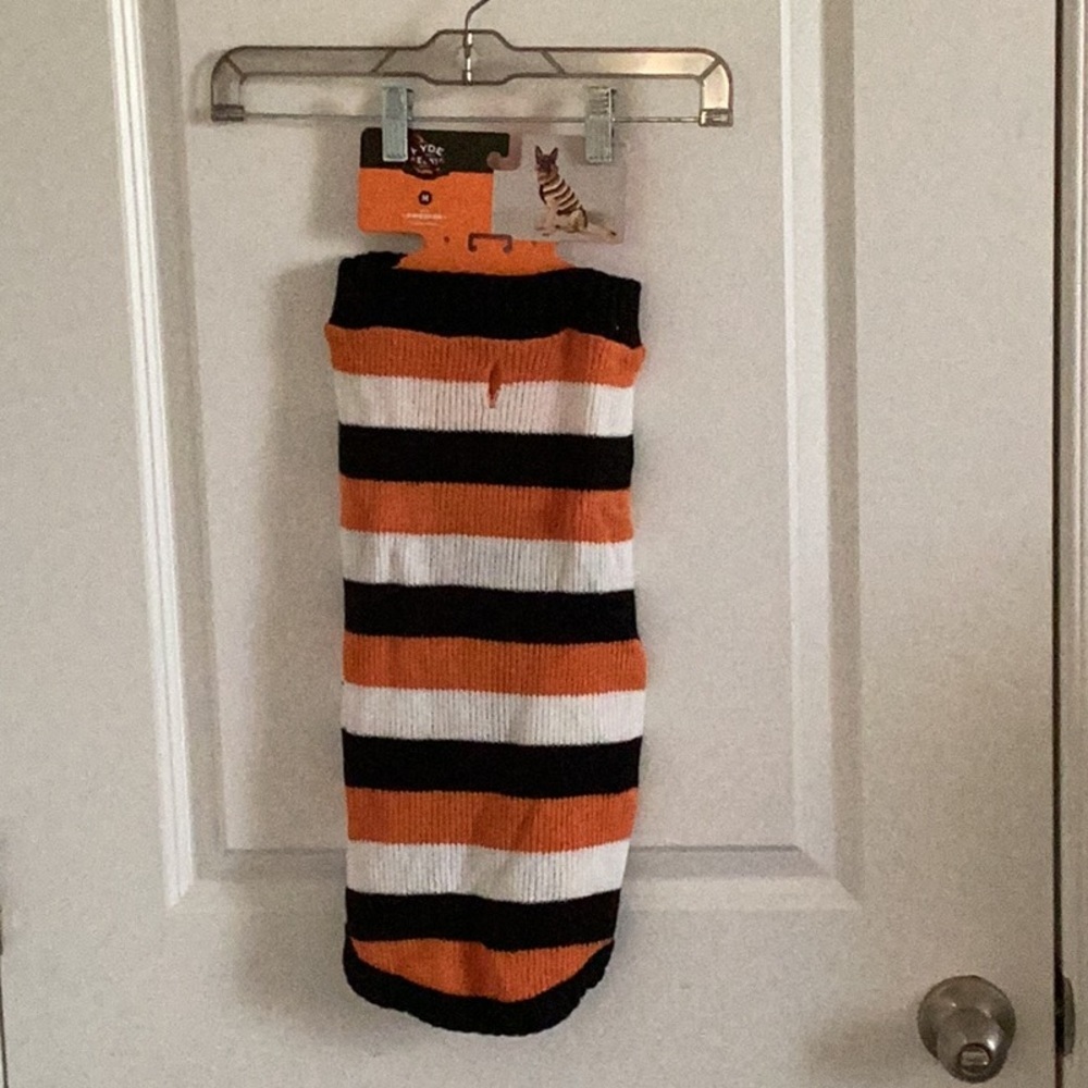 Pet sweater medium Halloween